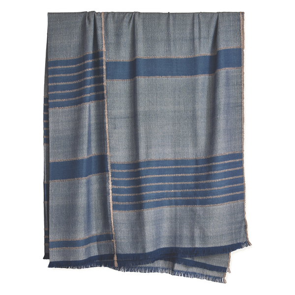 Manta in Blue Alpaca Bedcover and Throw